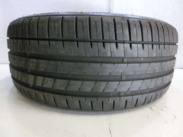 K25-1323 中古タイヤ ファルケン AZENIS FK510 245/40R20 99Y (1本)_画像1