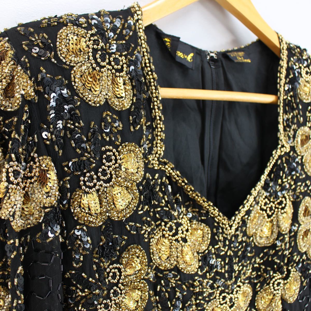 USA VINTAGE BEADS EMBROIDERY SILK 100% DRESS ONE PIECE MADE IN INDIA/アメリカ古着インド製ビーズ刺繍シルク100%ドレスワンピース