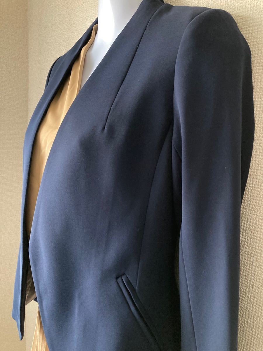 ノーカラージャケット　定価1.8  バナナリパブリック 　スーツ　紺　ダークブルー　サイズS   サイズ0  春　秋