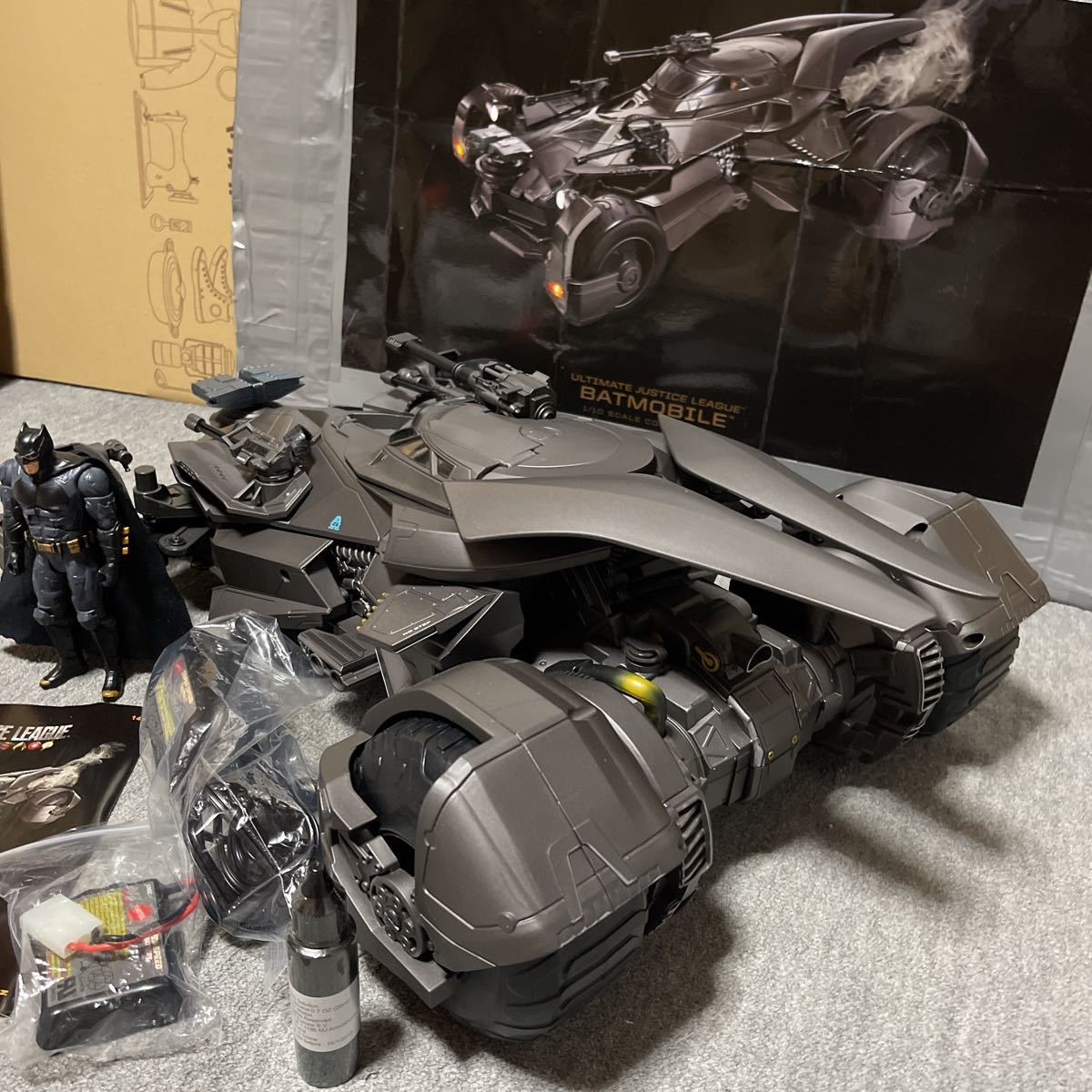 マテル1/10 ジャスティスリーグ バットモービル 未走行品 マテル1/10 ジャスティスリーグ バットモービル 未走行品