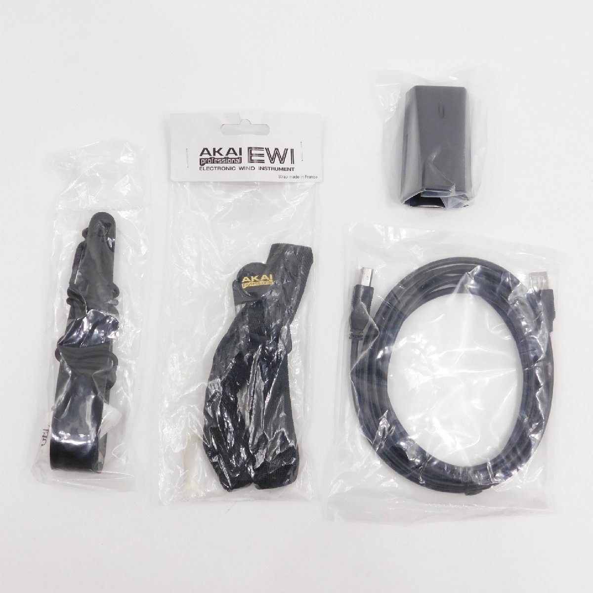 未使用 AKAI EWI USB ウインドシンセサイザー 教本セット #81196