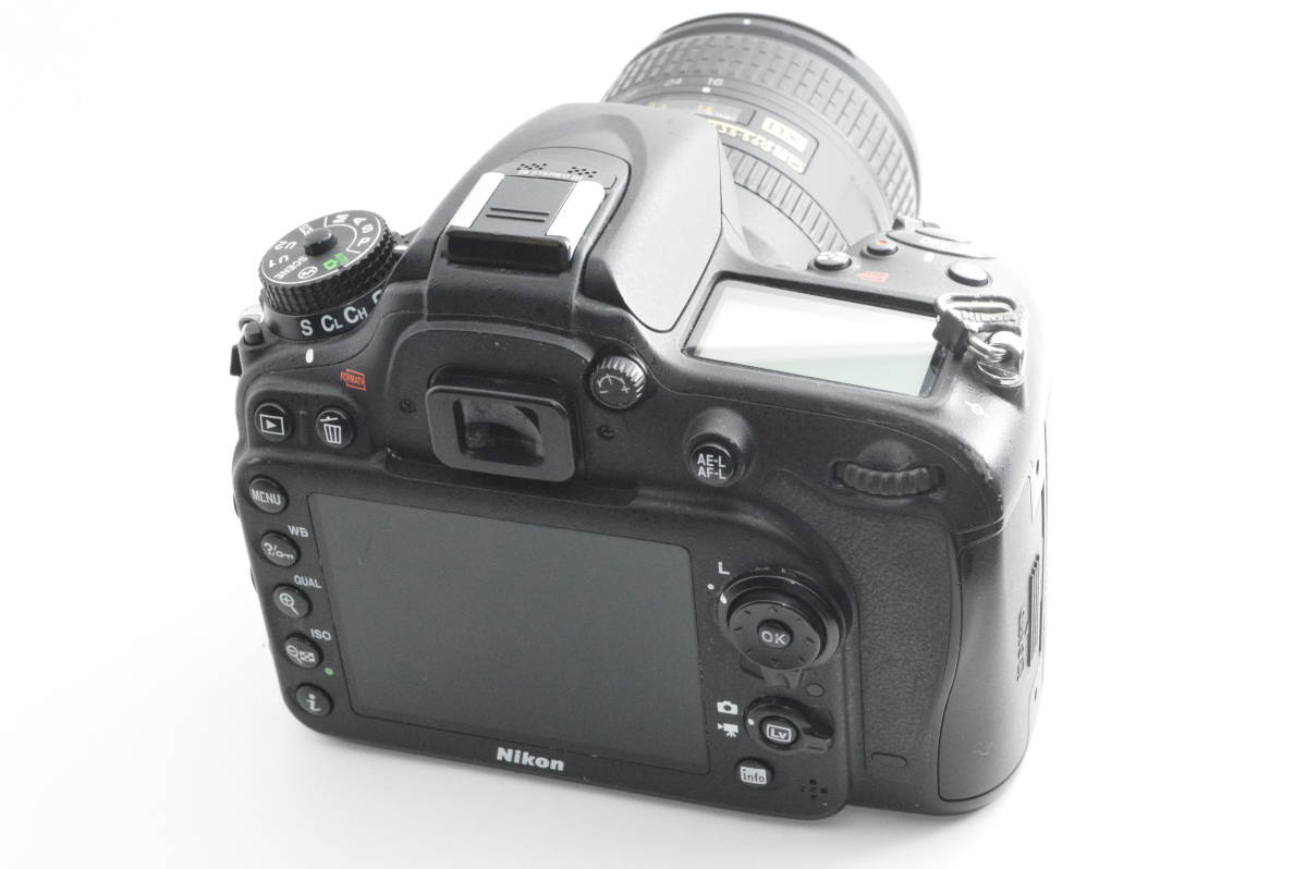 Nikon D7100 16-85VR Kit + 50mmレンズ ドンケバック-