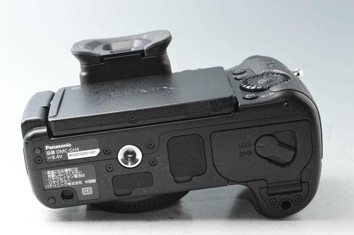 7322 【美品】 シャッター数僅か222回 パナソニック Panasonic LUMIX