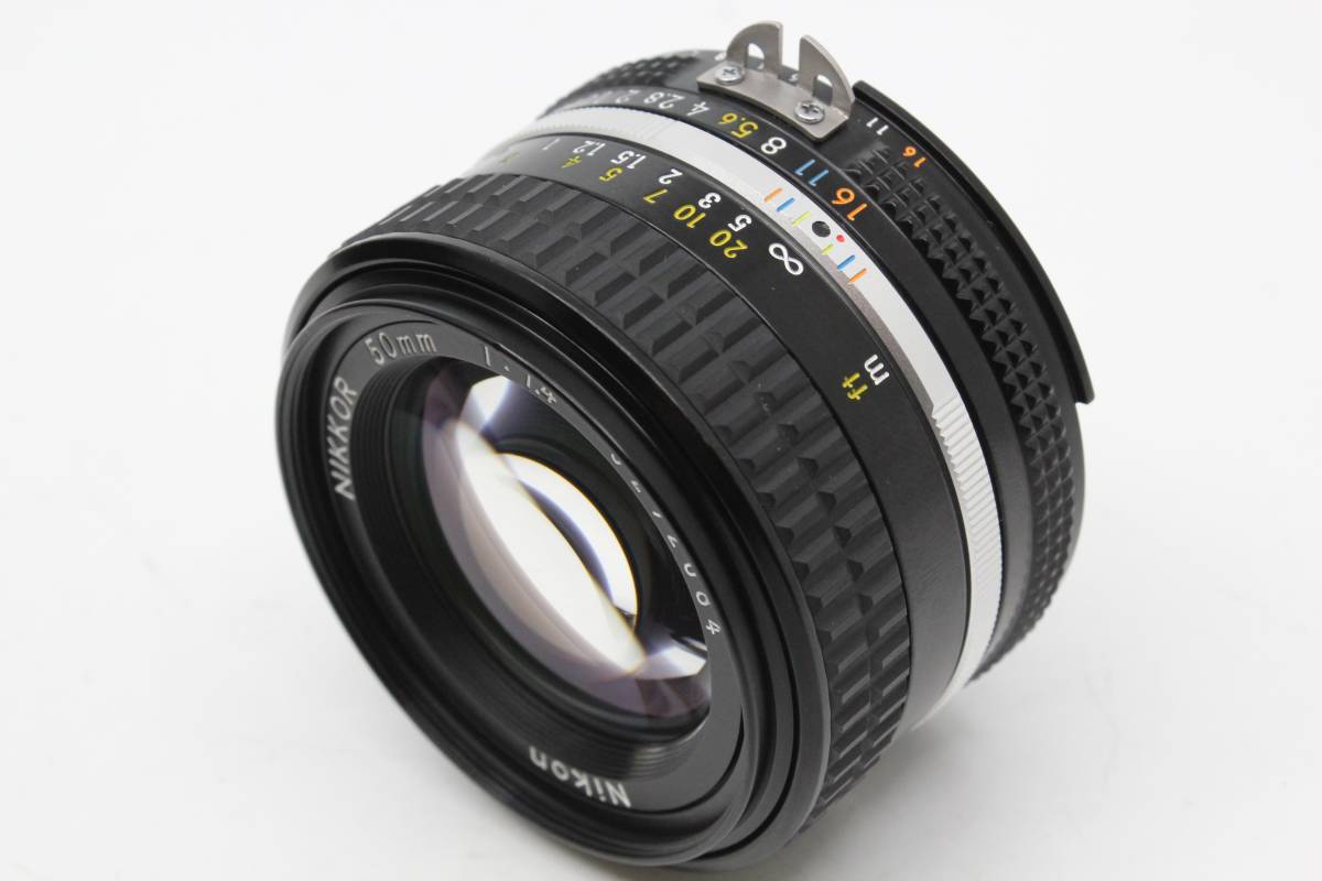 【送料無料１円～／使用頻度少美品】 ニコン Nikon Ai-S AIS NIKKOR 50mm F1.4 単焦点 HOOD PROTECTOR MT2928_画像2