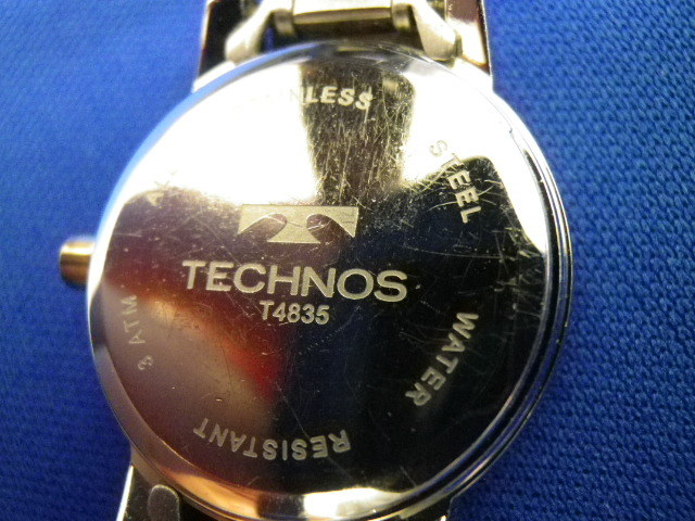 テクノス T4835 ピンクハート×ピンクゴールド TECHNOS レディースウォッチ ピンク文字盤 電池交換済み 中古_画像4