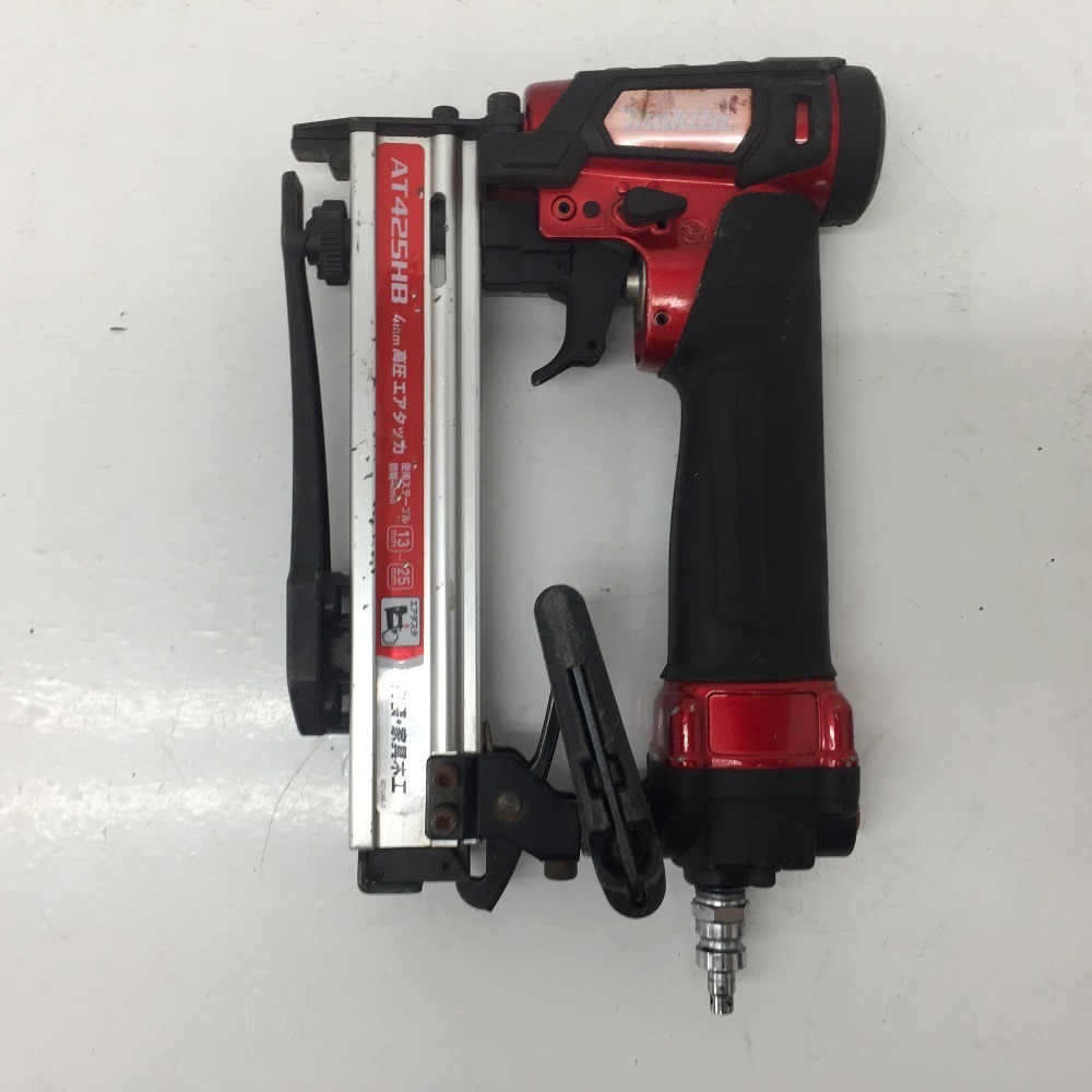 makita (マキタ) 4×25mm 高圧エアタッカ エアダスタ付 本体のみ