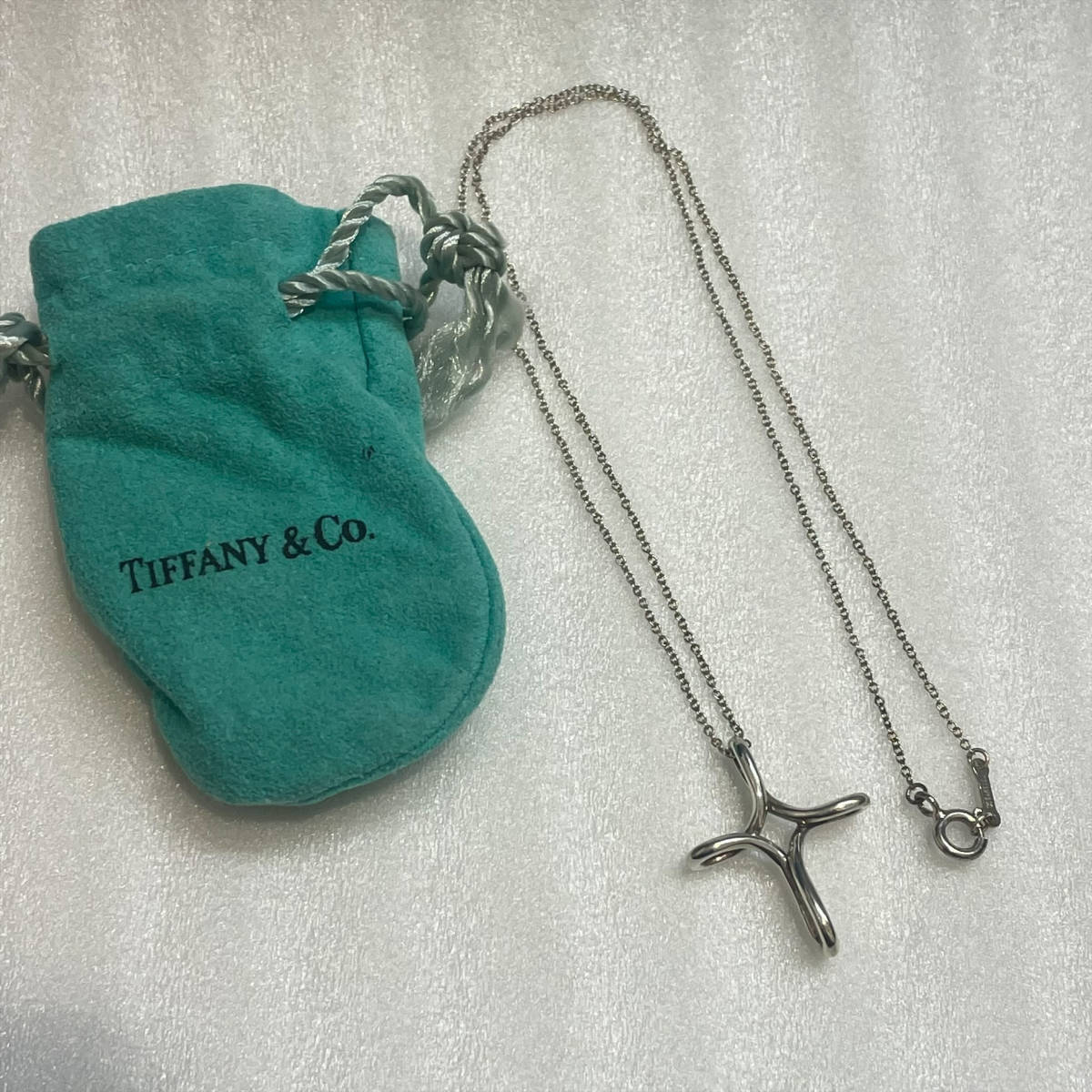 新版 希少TIFFANY&Co. ティファニーロザリオクロス十字架ネックレス