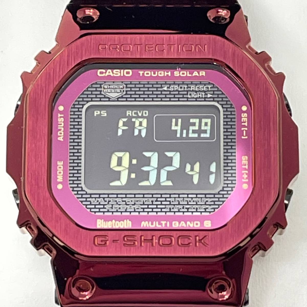 国内正規品 未使用 G-SHOCK ソーラー 電波 GMW-B5000RD-4JF CASIO