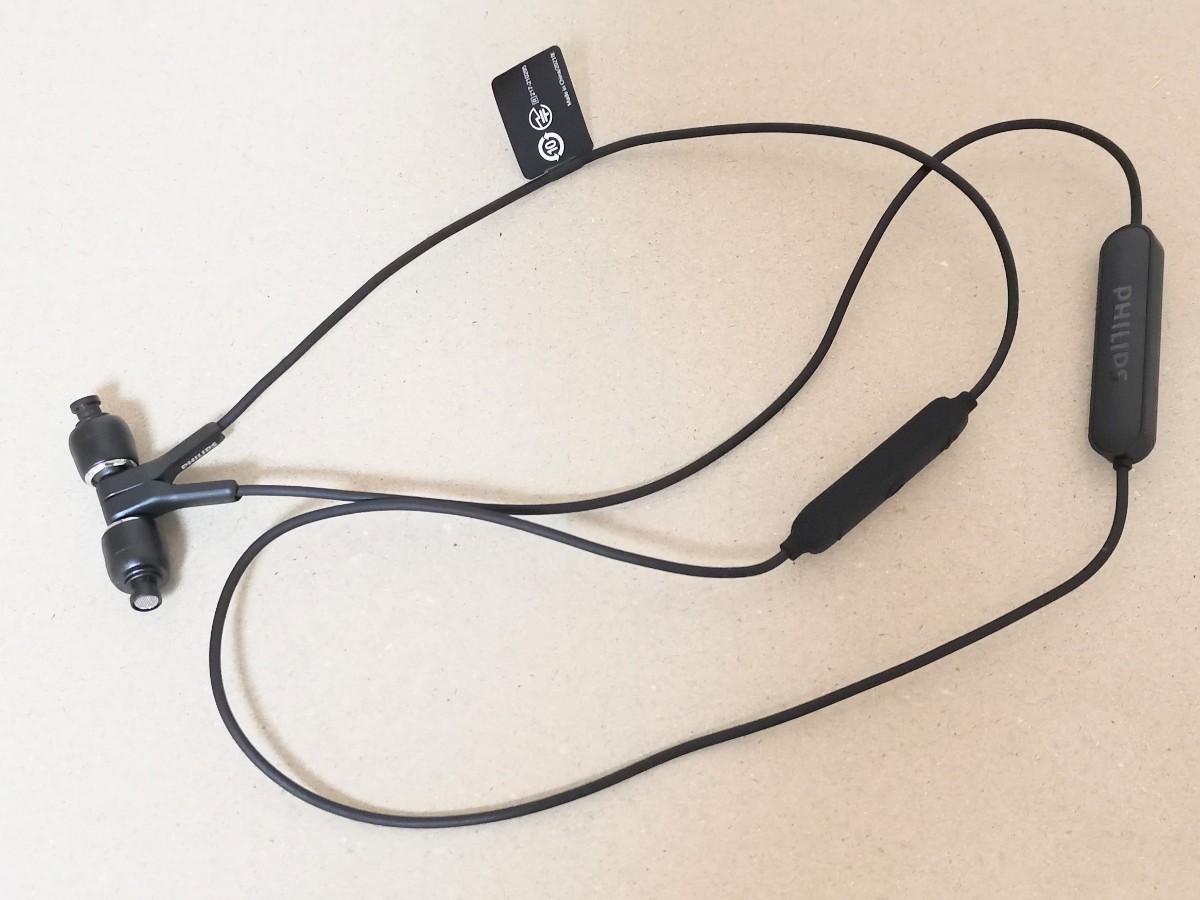 PHILIPS SHE9700BT フィリップス ワイヤレスイヤホン 9000 PHILIPS SHE9700BT フィリップス ワイヤレスイヤホン 9000