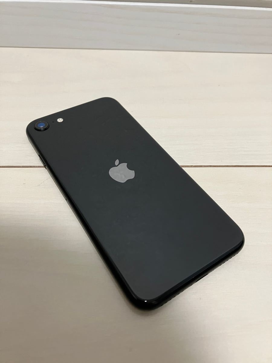 iPhone SE 黒 64GB 第2世代 SIMフリー バッテリー最大容量100
