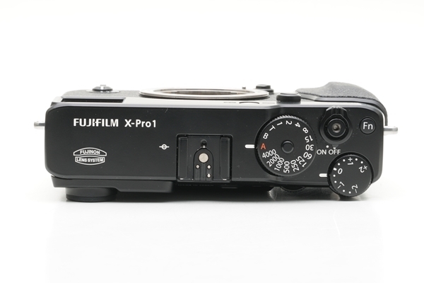 フジヤカメラ】ジャンク品FUJIFILM X-Pro1 (バッテリー/充電器付き