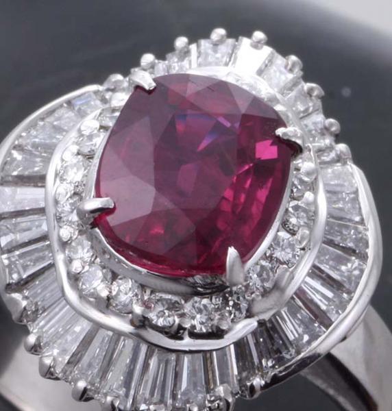されました ヤフオク! - 至高のルビー250ct+ダイア1.39ctのPt900製12.5... し・バイク