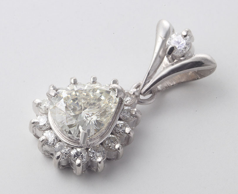 ☆Very Light Yellow ダイア0.59ct+0.22ctのPt900製40.4cmネックレス/IP-6214の画像3