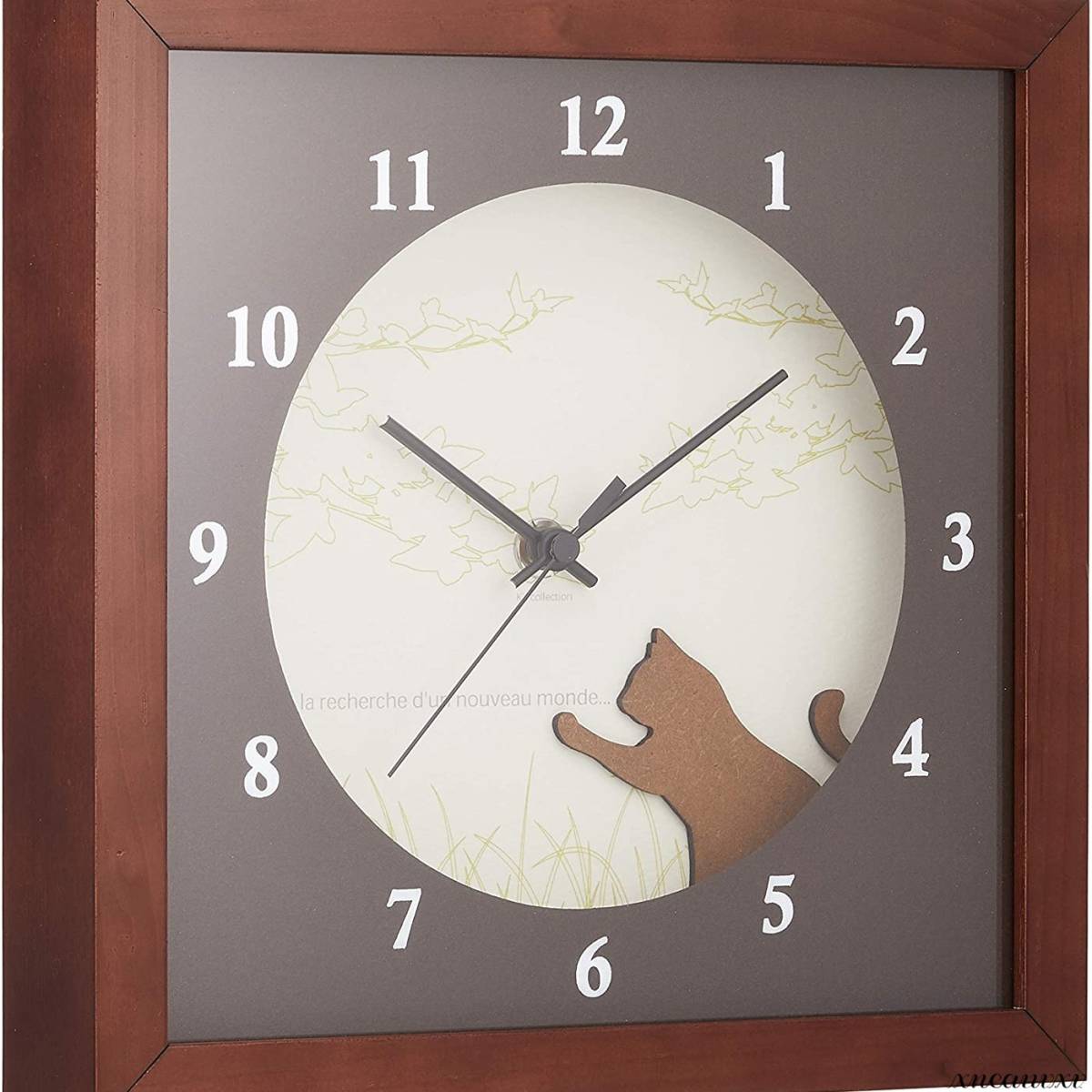 お洒落な ネコの掛け時計 ブラウン ハンドメイド 木製 スイープ インテリア かわいい デザイン オシャレ 雑貨 モダン 時計 クロック