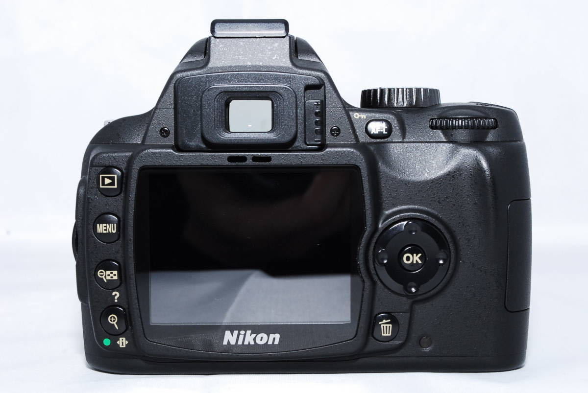 ☆ショット数1541回の極上品☆ Nikon ニコン D60 ボディ デジタル一眼