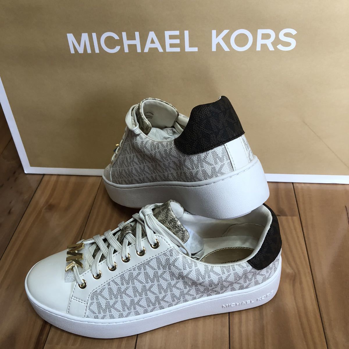 マイケルコース【MICHAEL KORS】スニーカー　 サイズ　7.5M (24.5cm)_画像4