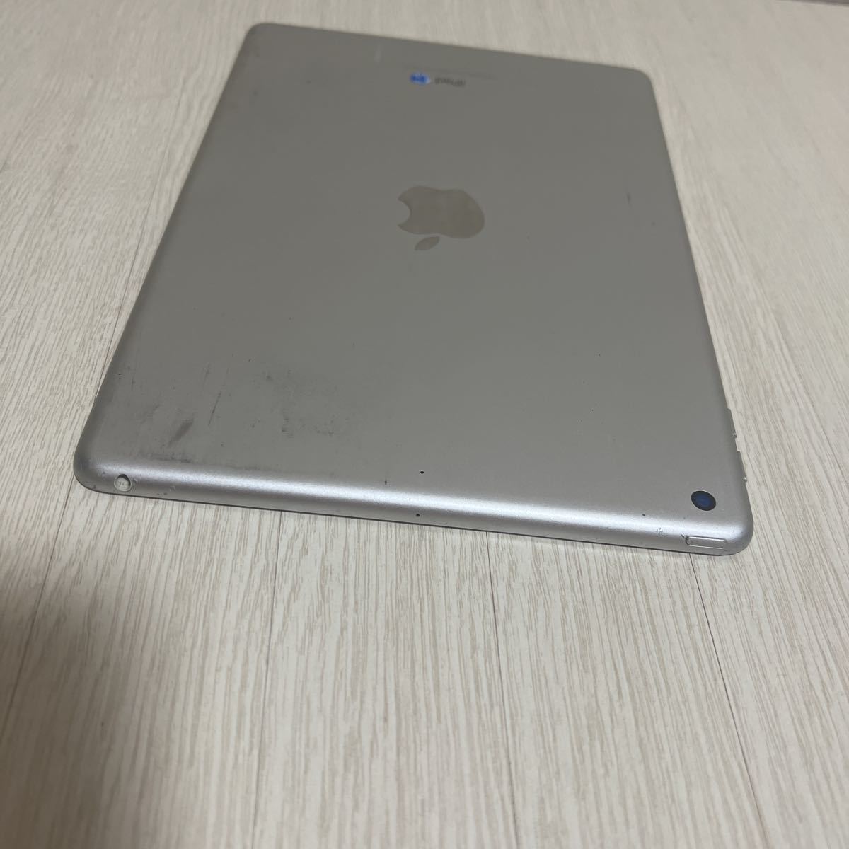Apple iPad 6 A1893 ジャンク_画像8