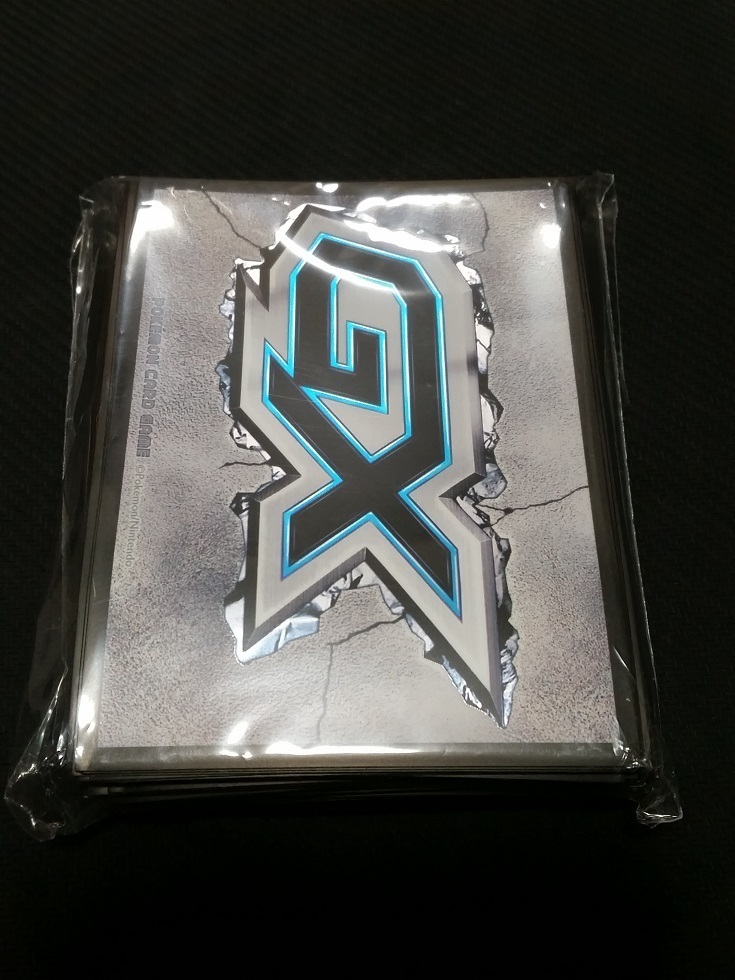 【セール 登場から人気沸騰】 ポケモンカード スリーブ 64枚入り GXマーカー柄 デッキシールド まとめ売り 【セール 登場から人気沸騰】 ポケモンカード スリーブ 64枚入り GXマーカー柄 デッキシールド まとめ売り