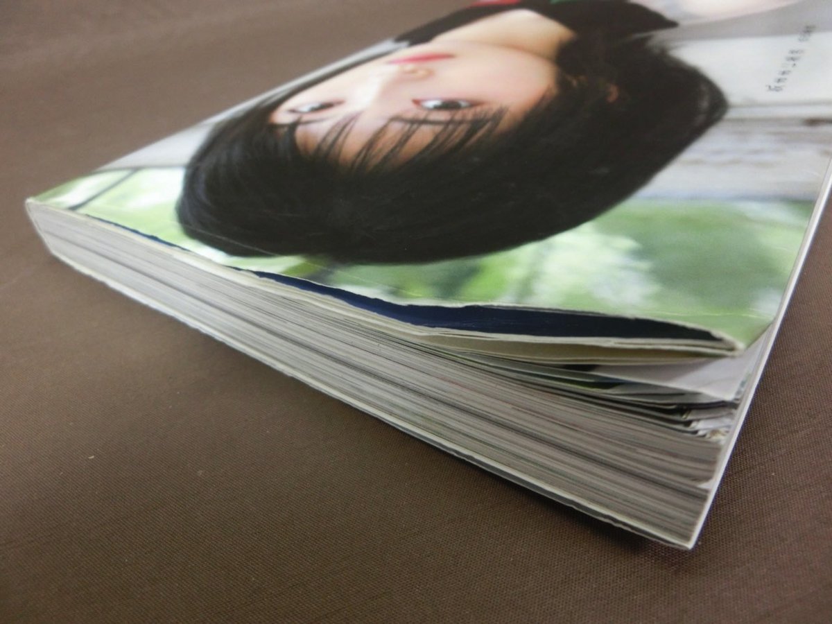 【Y-5542】浜辺美波　写真集　フォトブック 「気ままに美波」 現状品【千円市場】_画像6