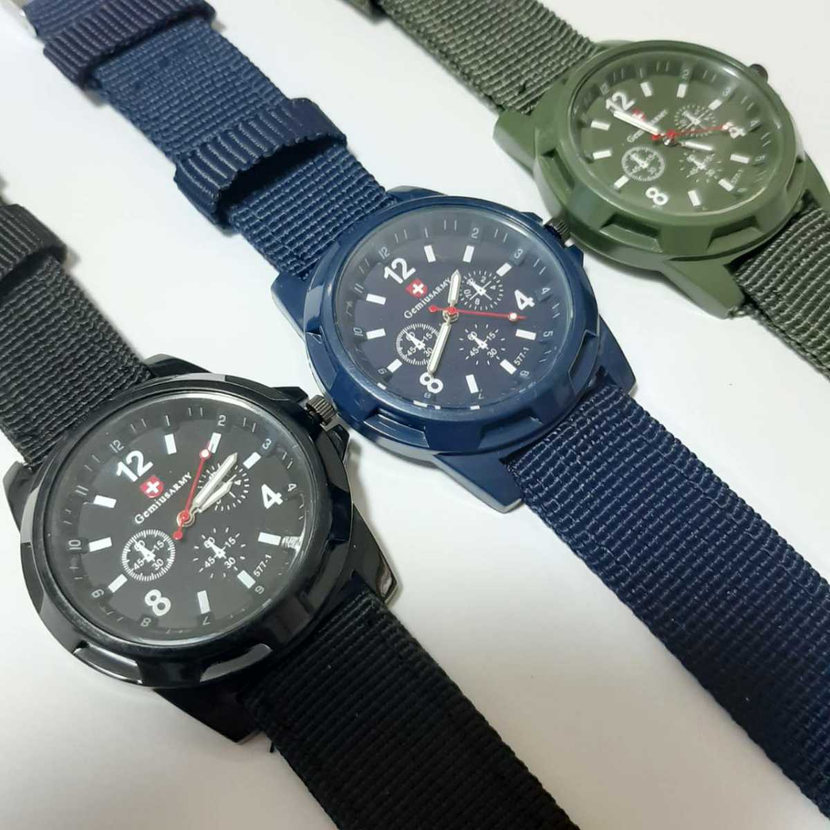 新品 　腕時計　 軍事モデル 　黒　緑　青　3色セット　5