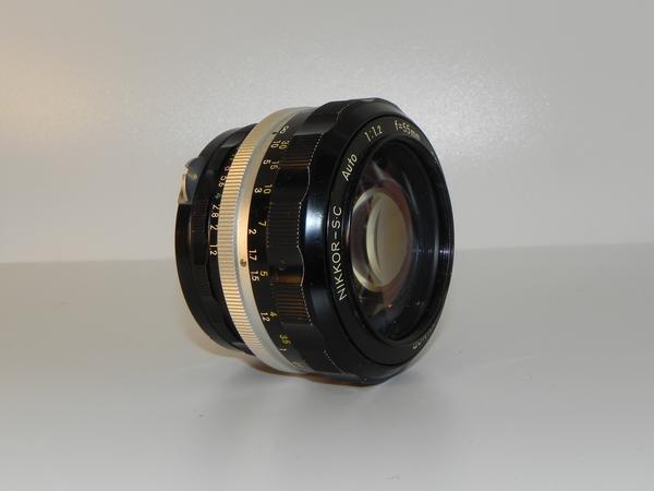 品 Nikon NIKKOR-sc Auto 55mm/F1.2 レンズ* | charcas.gob.mx