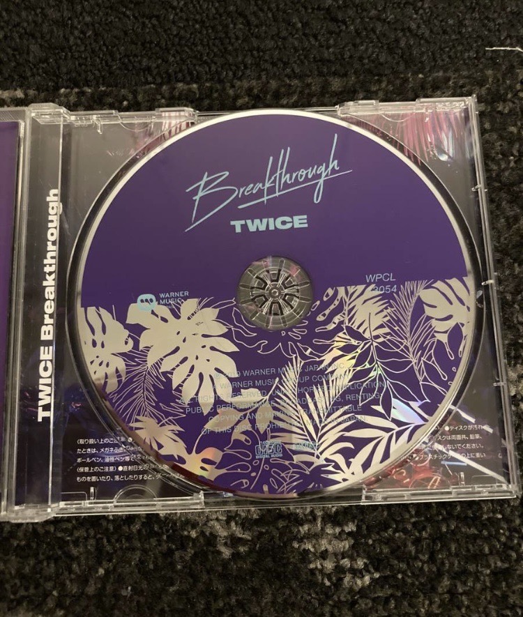 TWICE　 Breakthrough　K-POP　CD_画像4