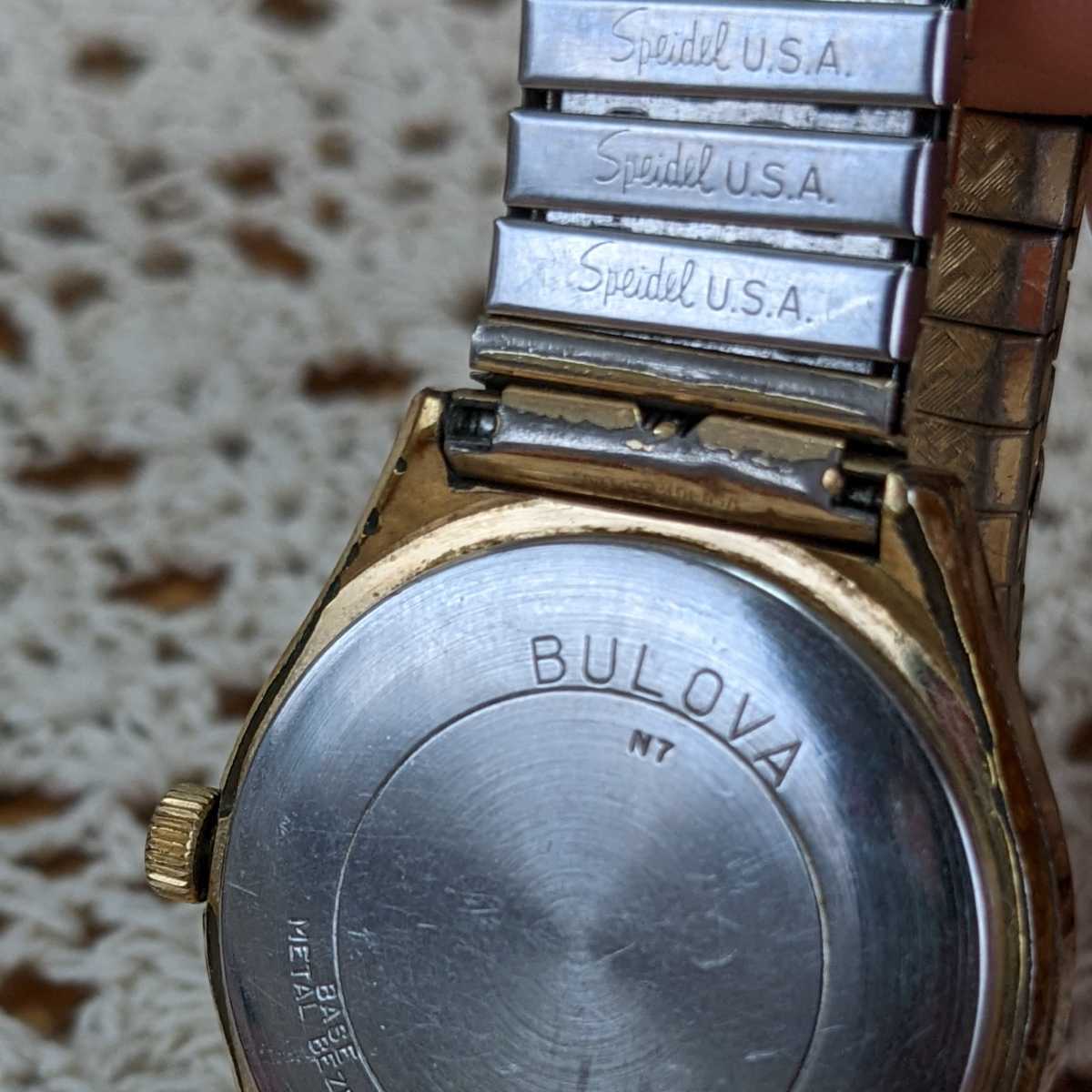 ヴィンテージ　BULOVA　腕時計 Imperial　1970年代　インペリアル　ブローバ 手巻き アメリカ　ダイヤ　アンティーク　時計　レトロ_画像9