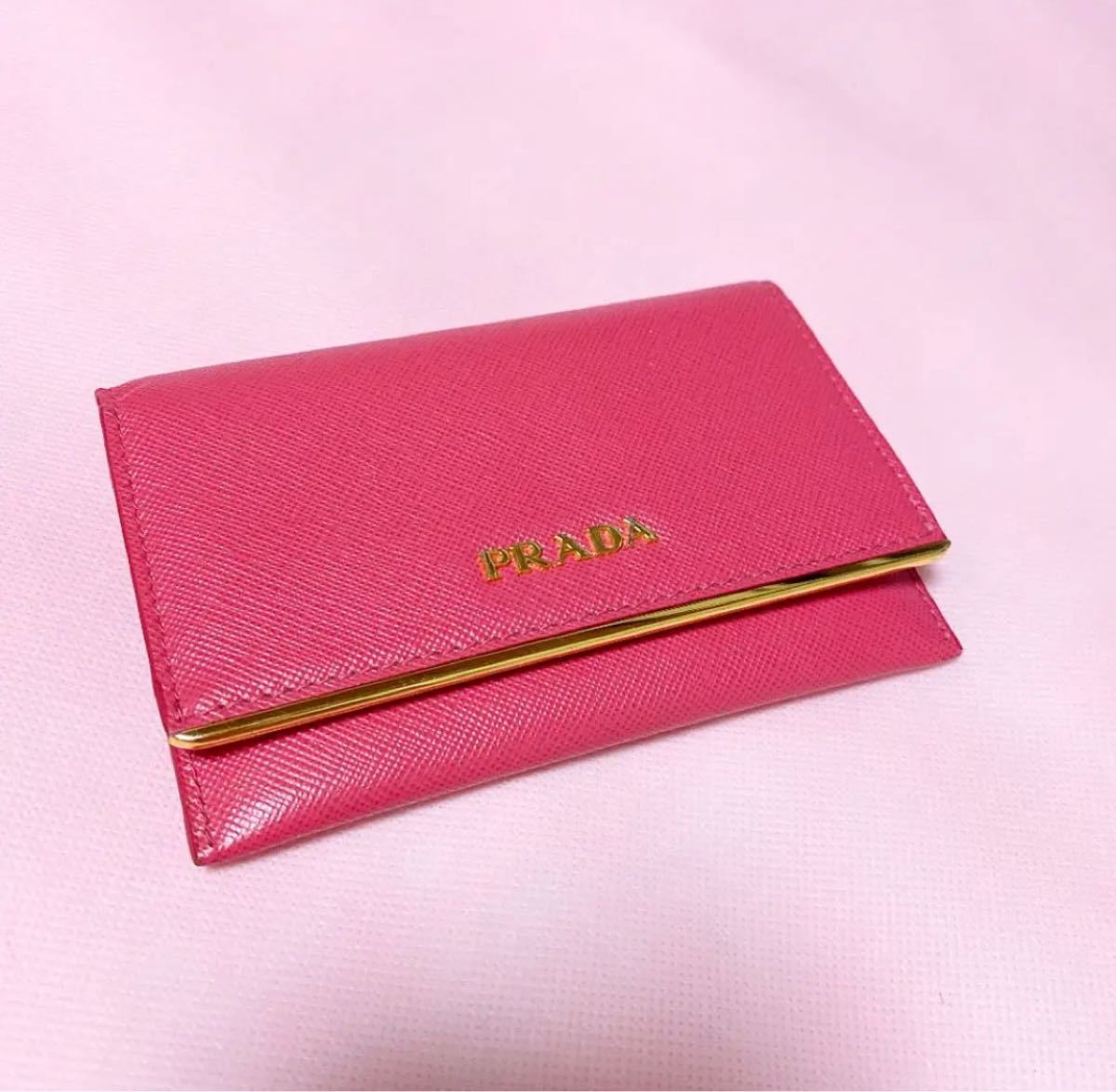 新品】PRADA プラダ パスケース カード入れ2つ ピンク 箱付き 未使用