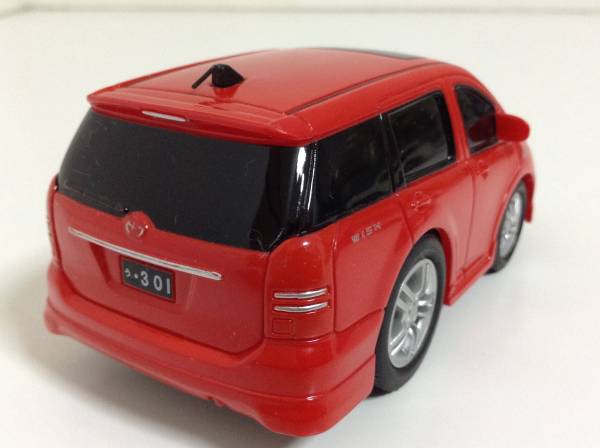 トヨタ 初代 ウィッシュ10 WISH 2003年式~ ドライブタウン チョロQタイプ プルバックカー ミニカー 赤 カラーサンプル 色見本_中古品ですスレキズがあります。