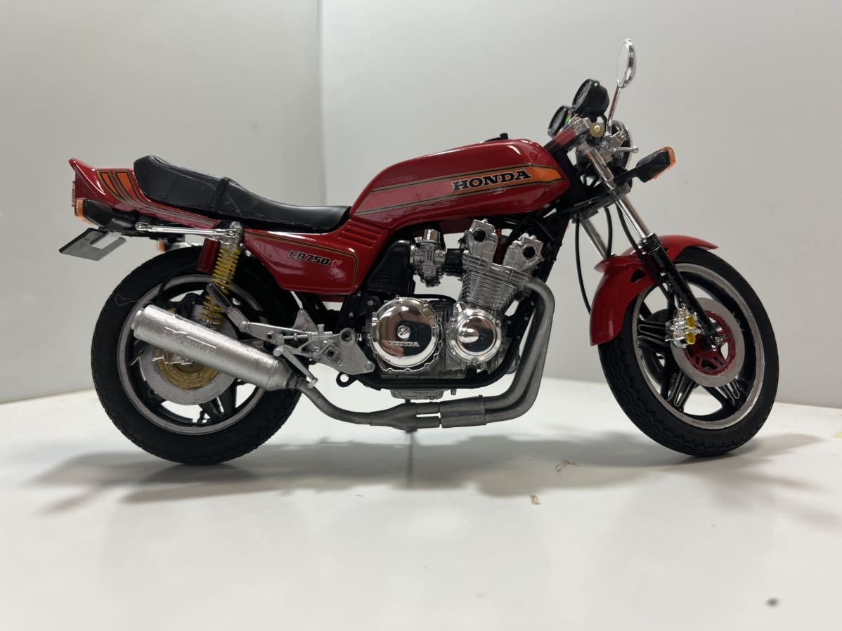 タミヤ1/12 ホンダ CB750F「改」完成品 送料無料 タミヤ1/12 ホンダ CB750F「改」完成品 送料無料
