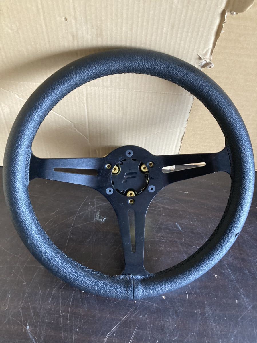 定番  Fanatec ジャンク　2 ハンドル ONE XBOX for Hub Universal Wheel Steering 　ClubSport アクセサリ、周辺機器