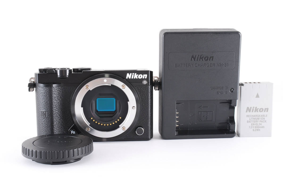 ☆超美品☆ ニコン Nikon 1 J5 ブラック ボディ 5,043枚☆ワンオーナー