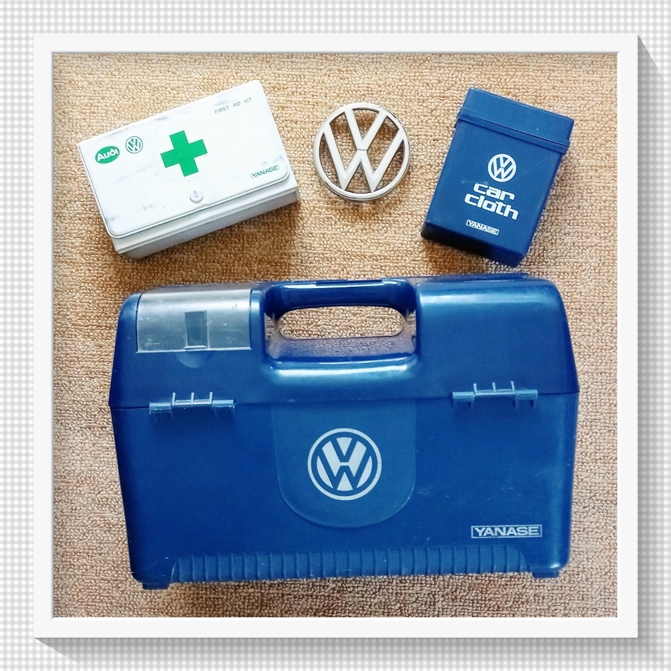  "Янасэ" Volkswagen Audi аптечка первой помощи срочный коробка первая помощь комплект Beetle Golf Audi оригинальный ящик для инструментов интерьер эмблема 