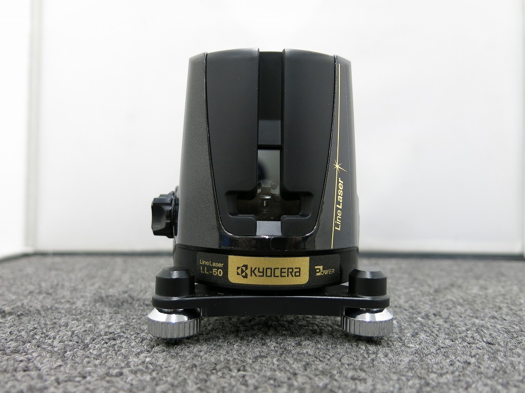 未使用】 京セラ KYOCERA 【未使用】 レーザー墨出器 水平・垂直ライン