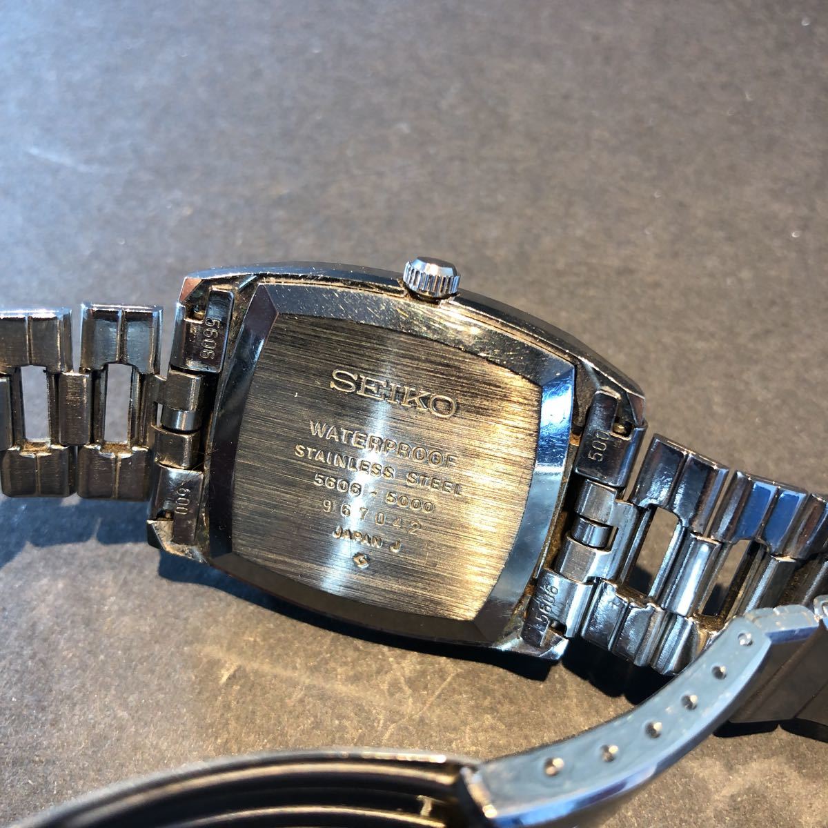 腕時計 SEIKO セイコー LM ロードマチック 23石 5606-5000 AT 自動巻 デイデイト ブラック文字盤 メンズ 稼働品 