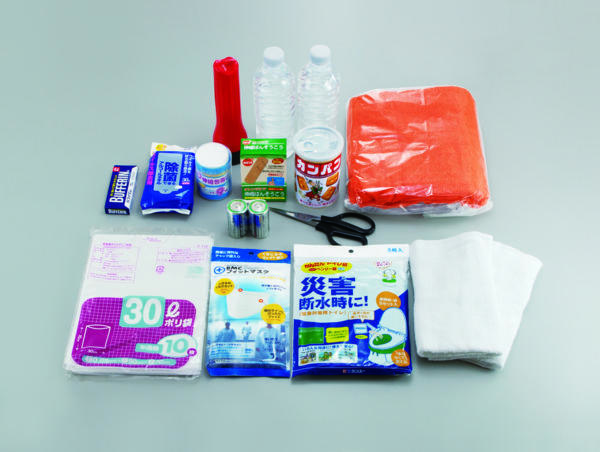 [ new goods ] first-aid kit hygienic supplies medicine box disaster prevention box first-aid medicine inserting first-aid box kega care emergency hand present case box * box only sale * M5-MGKFU1547