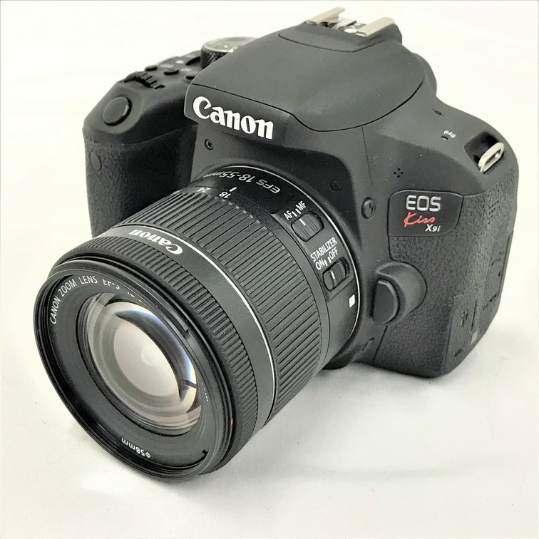 1585946】キヤノン Canon EOS Kiss X9i + EF-S 18-55/4-5.6 IS STM