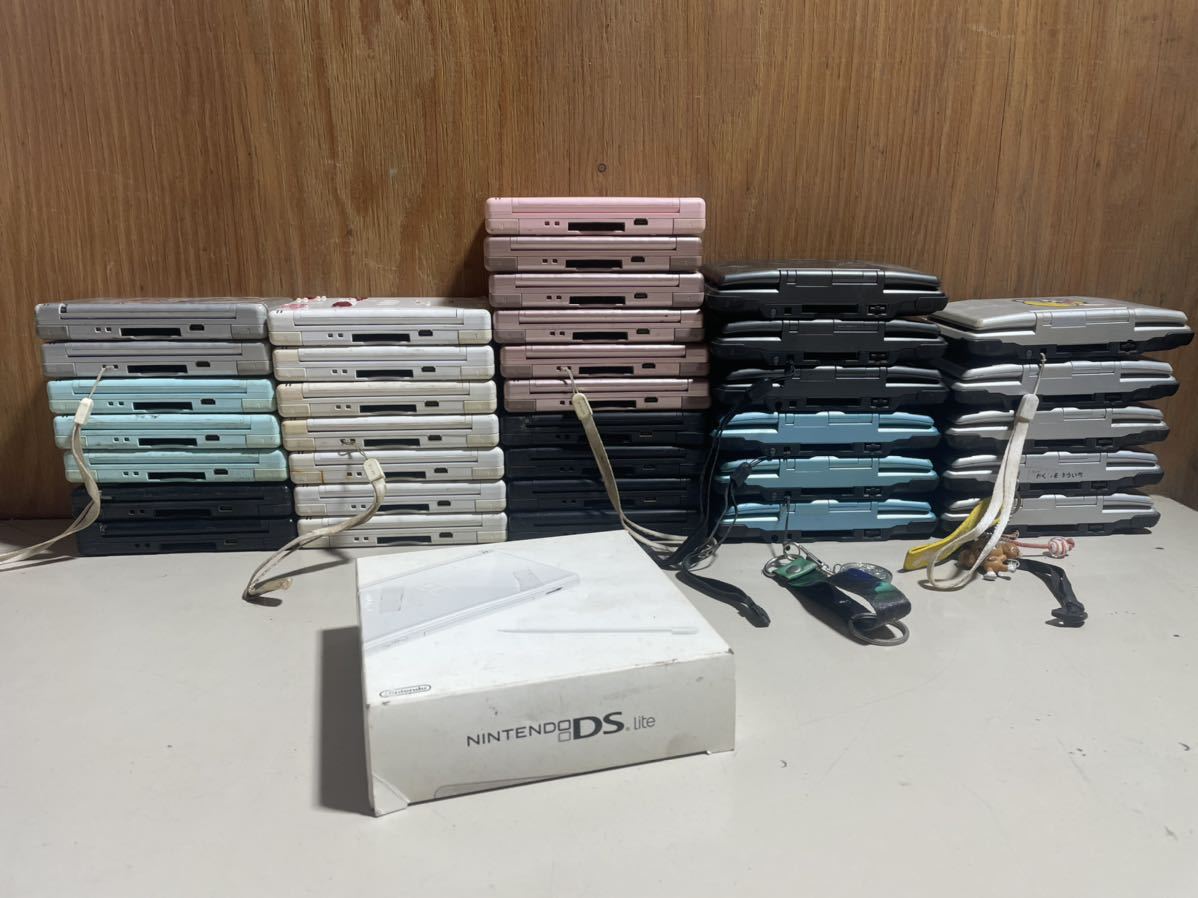 任天堂 任天堂DS DS Lite 36台　ジャンク_画像2