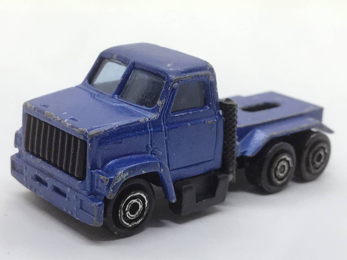 けB4★トミカサイズ ミニカー マジョレット トレーラーヘッド コンボイ トラック 1/100 ブルー 全長約67mm_画像1