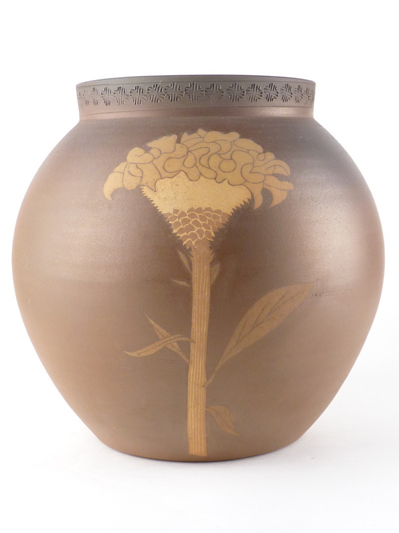 都屋】7 今井政之「象嵌彩塩窯鶏頭 花壺」共箱 高さ 約24cm 幅 約25cm