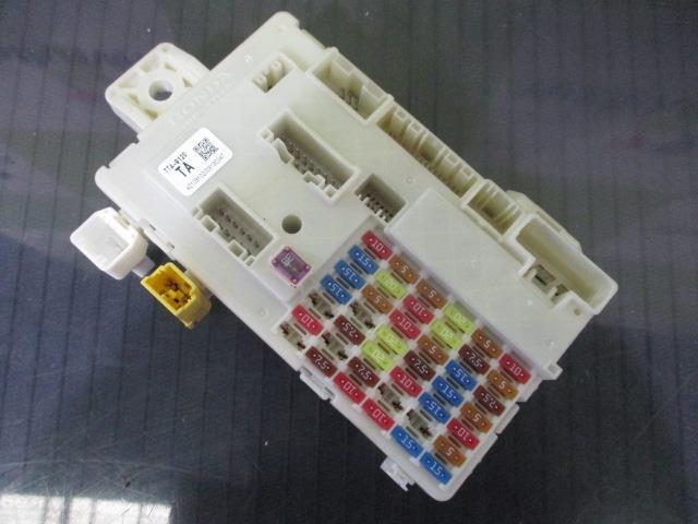 N-BOX 6BA-JF3 fuse box interior side 