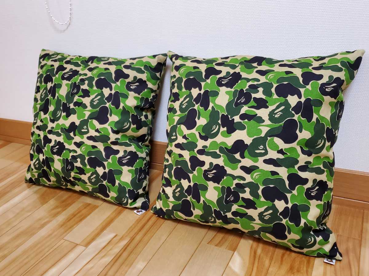 新品に近い A BATHING APE ABC CAMO CUSHION 迷彩 クッション x 2点