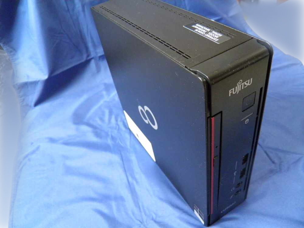 富士通 Esprimo Q556/M ☆i5-6500T 超小型PC美品です☆Apacer製・新品