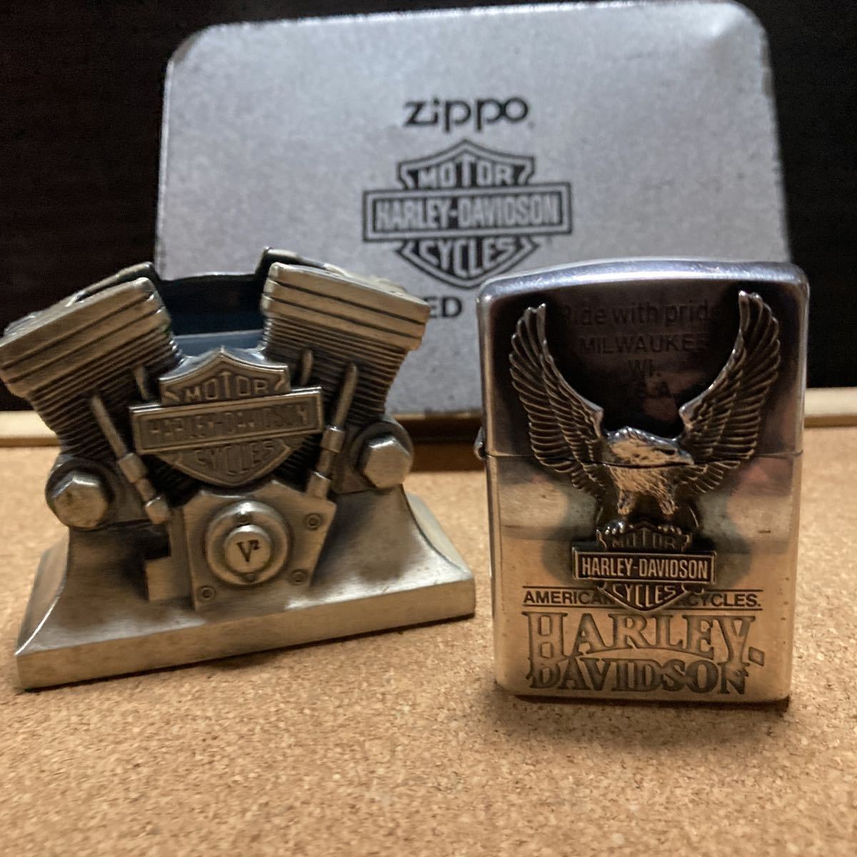 ハーレーダビッドソン HARLEY-DAVIDSON ZIPPO イーグル ジッポ ジッポー 台座セット　1995年製　HARLEY DAVIDSON _画像2