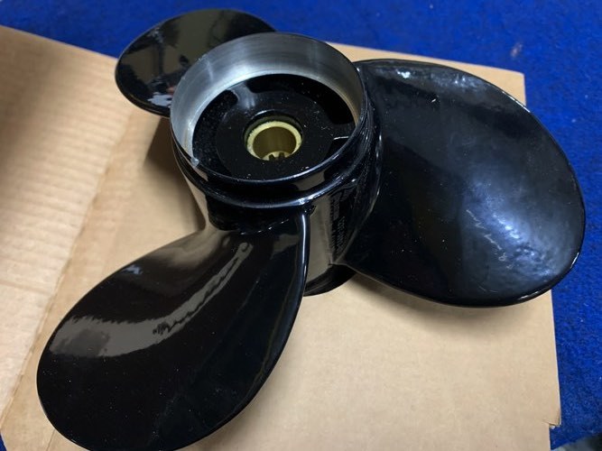 品質&価格も納得!YAMAHA150-300hp用 14-1/4 x 21ピッチ 品質&価格も納得!YAMAHA150-300hp用 14-1/4 x 21ピッチ