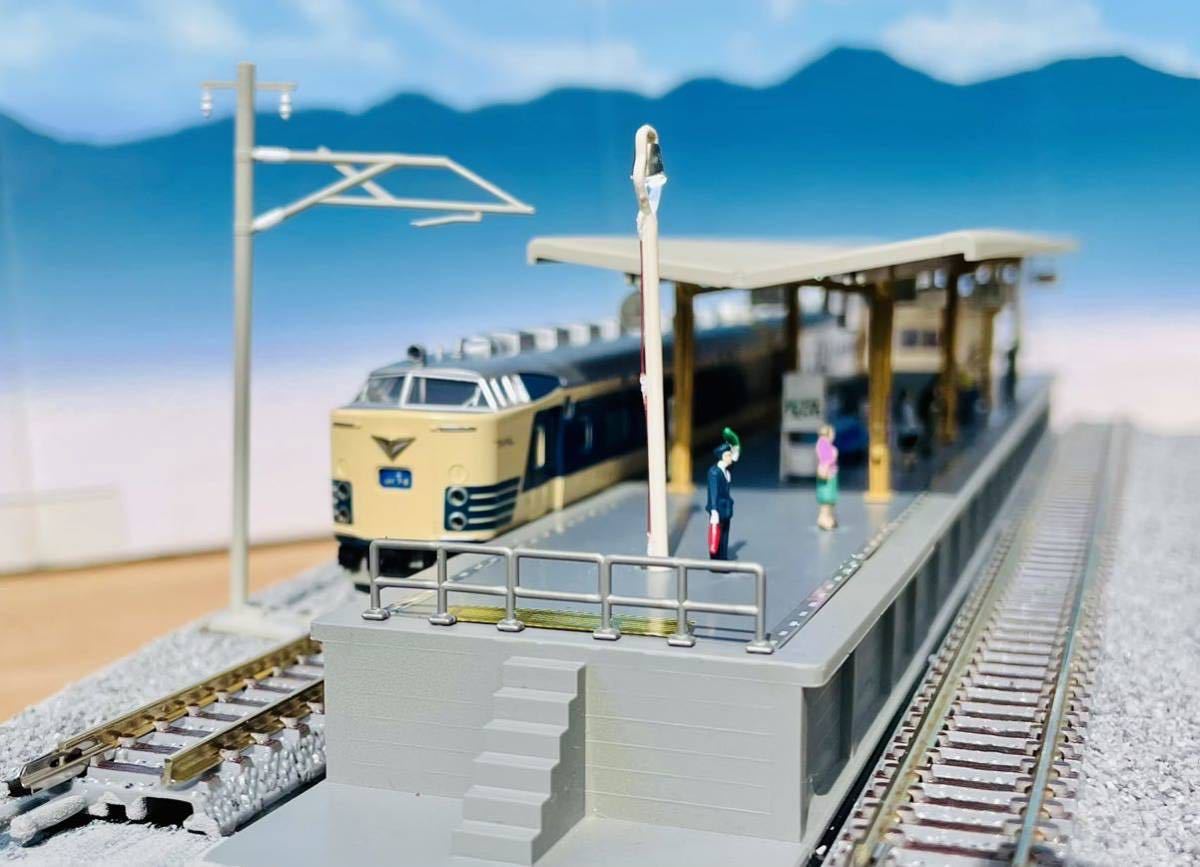 新品 鉄道模型 Nゲージ ジオラマ ホーム 車両展示台 展示ケース 新品 鉄道模型 Nゲージ ジオラマ ホーム 車両展示台 展示ケース
