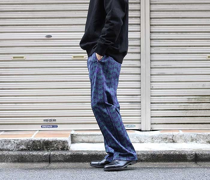 新品未使用 needles トラックパンツ 総柄 ストレート パープル 新品未使用 needles トラックパンツ 総柄 ストレート パープル