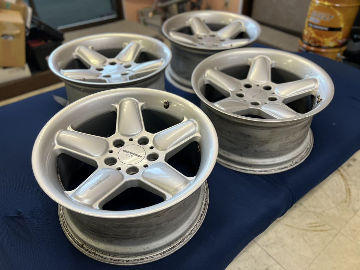Yahoo!オークション - 希少 当時物4本 AC SCHNITZER 17インチ8.5 Yahoo!オークション - 希少 当時物4本 AC SCHNITZER 17インチ8.5
