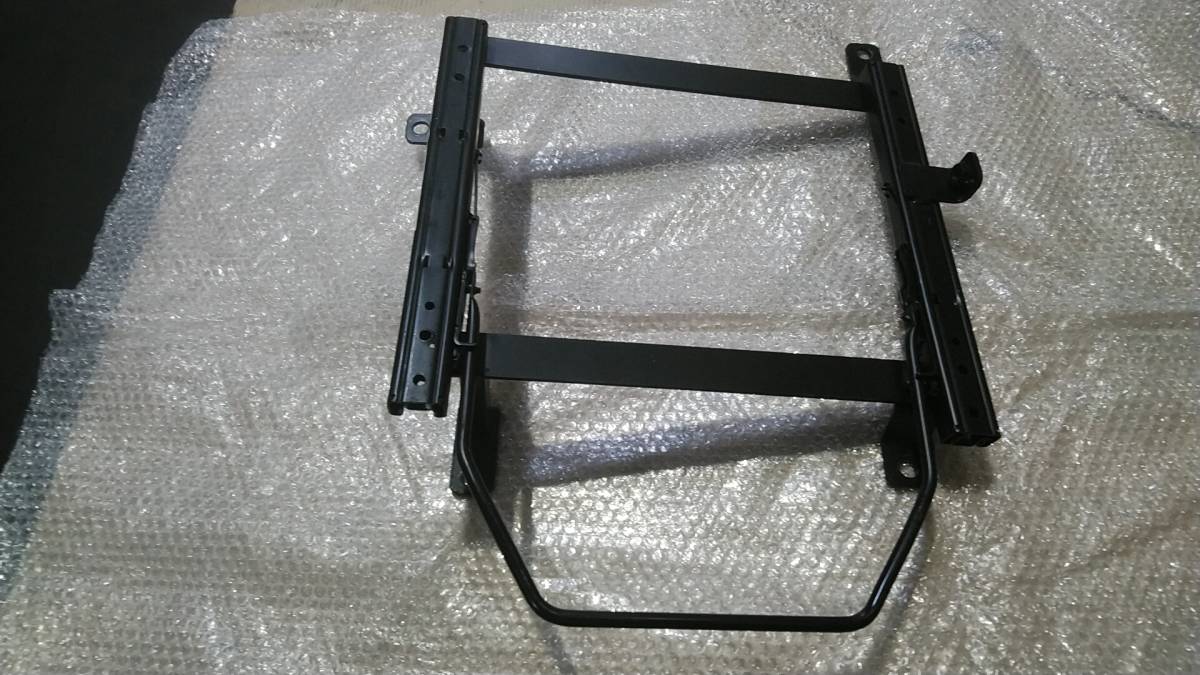 送料無料 JURAN ジムニー JB23 JB33 JB43 S019SR レカロ 対応 セミバケ