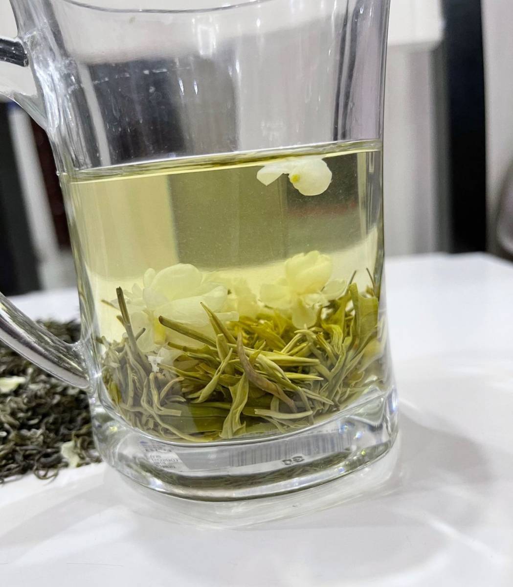 健康茶 お茶 500g Tr18 しい香り ジャスミン茶 中国茶 無添加 特級品 美味しい 自然乾燥 花茶 茉莉花茶 茉莉飄雪 贈答品 養生茶 本店 花茶 健康茶 お茶 500g Tr18 しい香り ジャスミン茶 中国茶 無添加 特級品 美味しい 自然乾燥 花茶 茉莉花茶 茉莉飄雪 贈答品 養生茶 本店 花茶